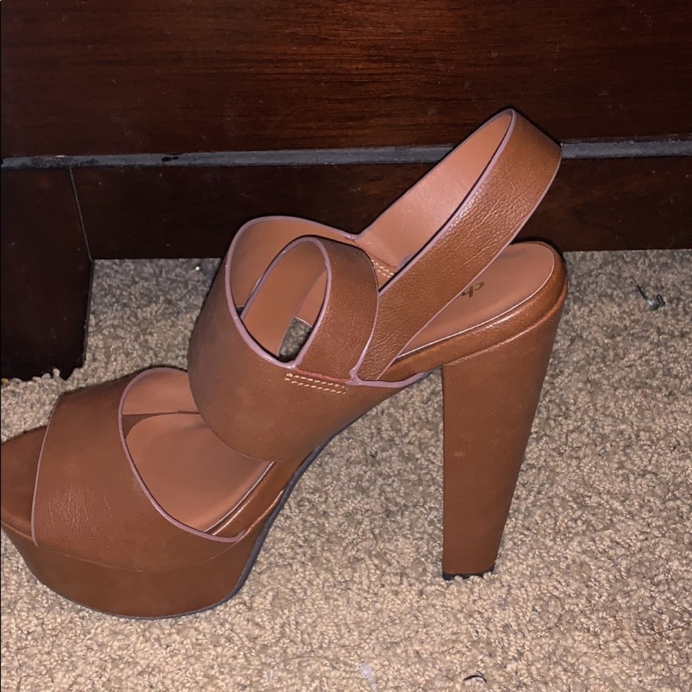 Cognac Brown sandal